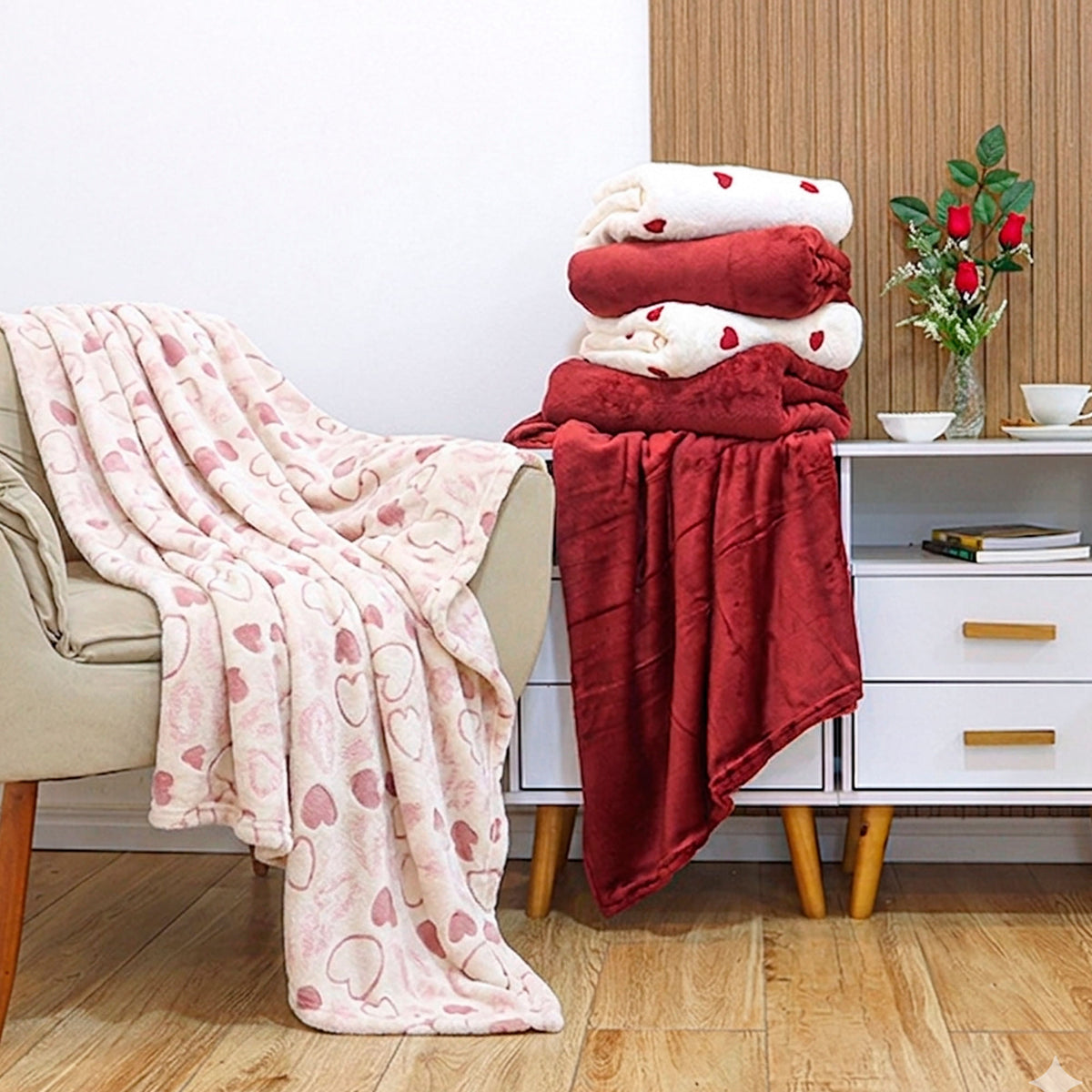 MANTA SOLTEIRO FLANNEL EFEITO  BORDADA - coracao 18-1634