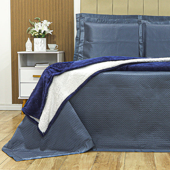KIT CAMA CASAL ACETINADO ÔNIX - AZUL 18-3916