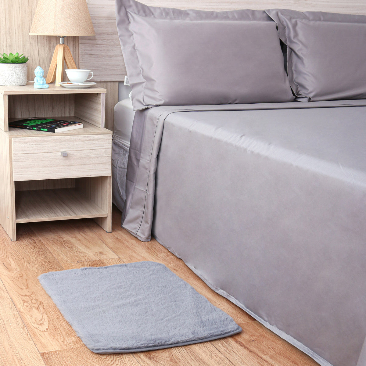 TAPETE RABBIT ANTIDERRAPANTE - CINZA 13-4303