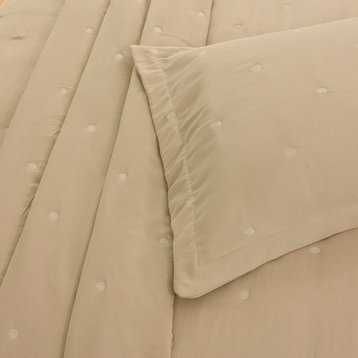 Kit Cama Solteiro Matelassê Dots - BEGE 13-0905