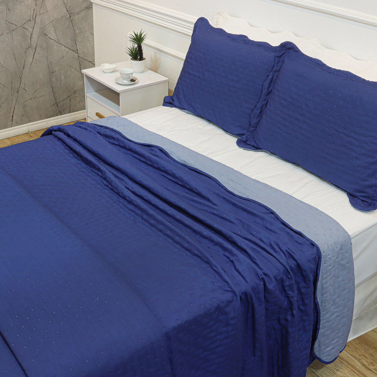 KIT CAMA KING ULTRA LISSE BELLE - AZUL LISO 19-4035/16-4010