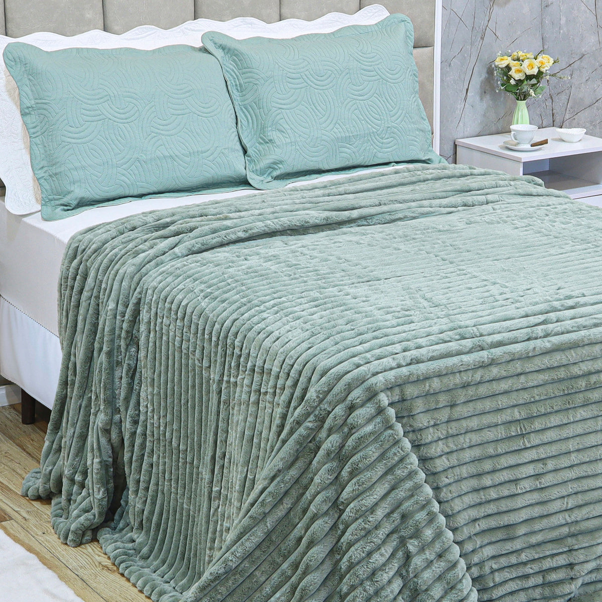 EDREDOM DUPLA  FACE CASAL VERSALHES SUPREME - VERDE 16-0110