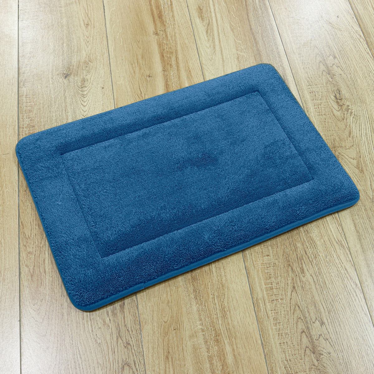TAPETE VISCO FELPUDO - AZUL 19-4033